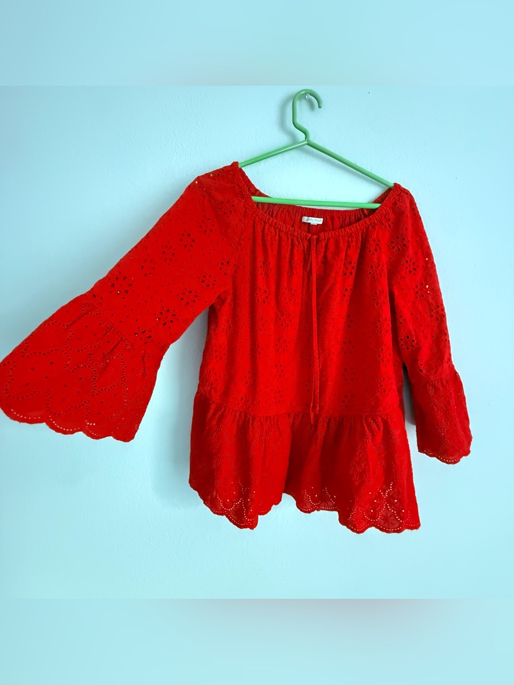 John Mark Top Blouse Womens Large Red Eyelet Bell Sleeve Peplum Peasant Boho L